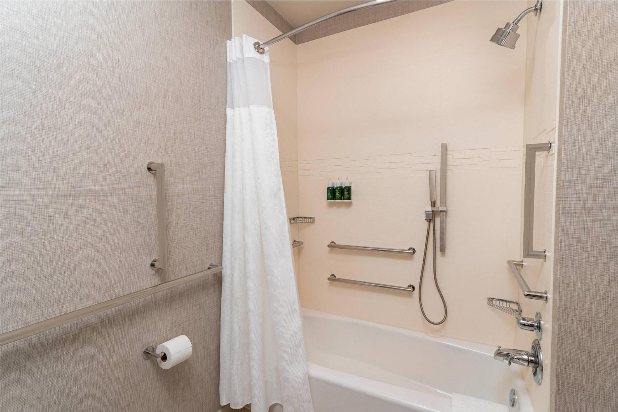 Residence Inn by Marriott Louisville Old Henry Extérieur photo